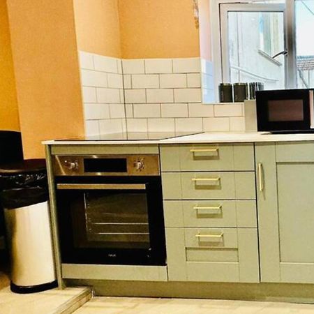 Flash Sale Brighton Train Station 1 Bedroom Flat Bn137Che03 Екстериор снимка